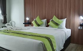 28 Boutique Hotel - Newly Renovated